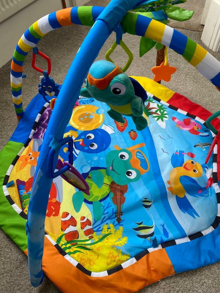 baby einstein rhythm reef play gym